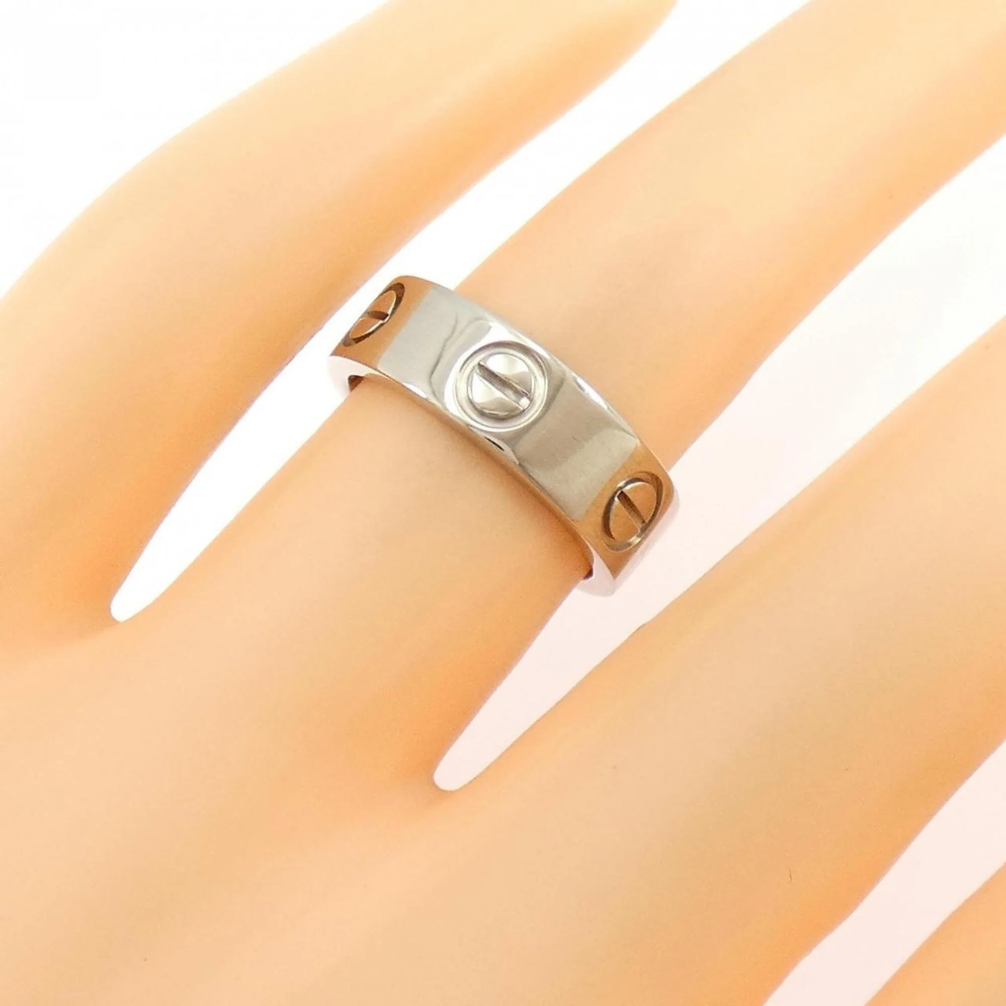 Love Ring 18K White Gold - Image 4