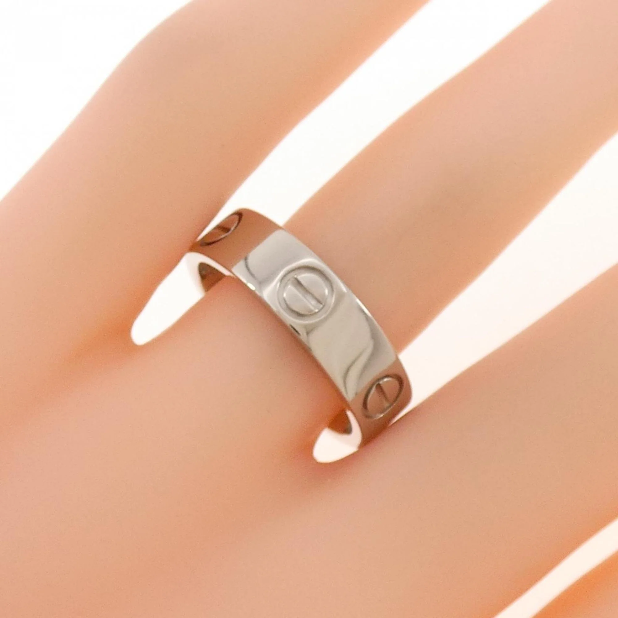 Love Ring 18K White Gold - Image 4