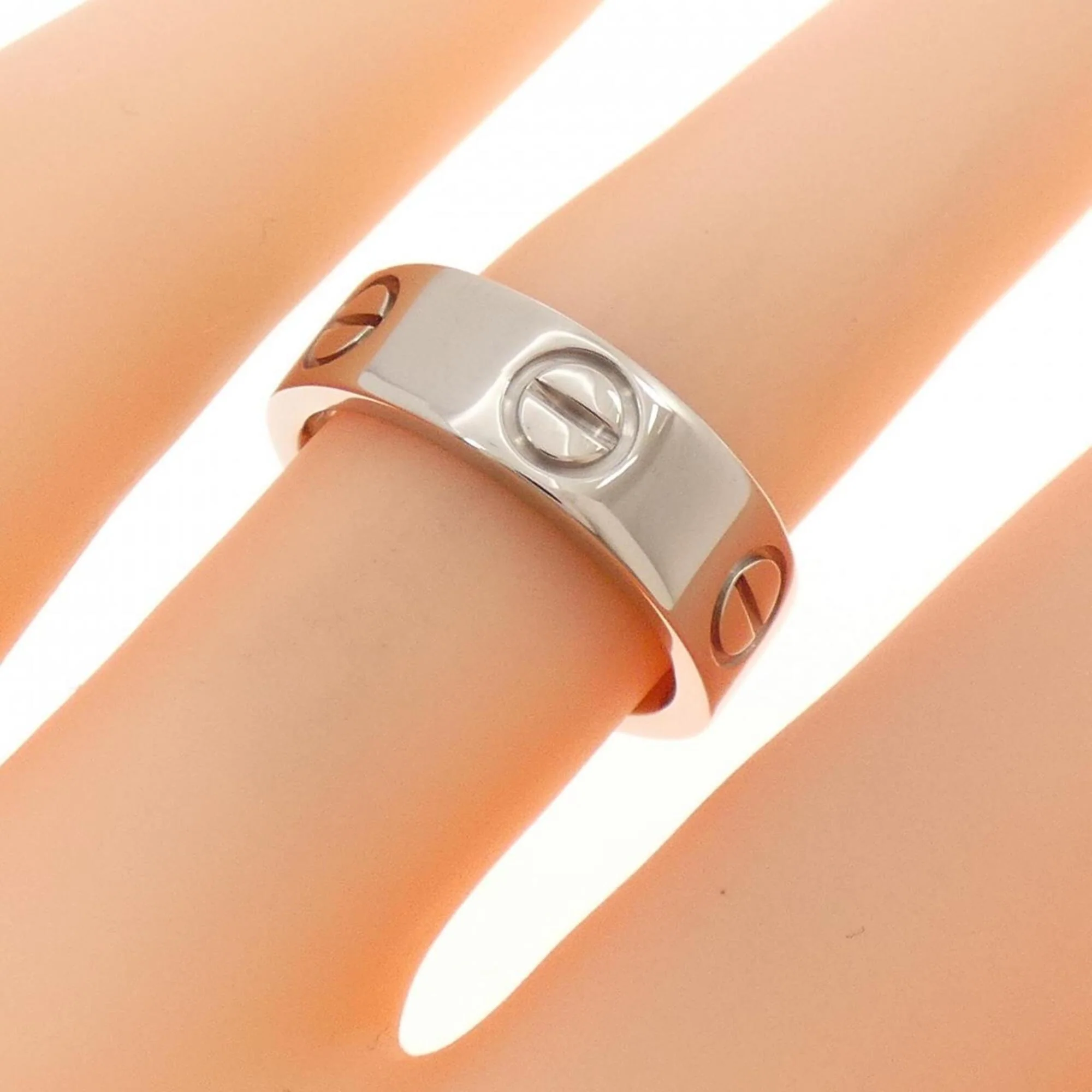 Love Ring 18K White Gold - Image 4