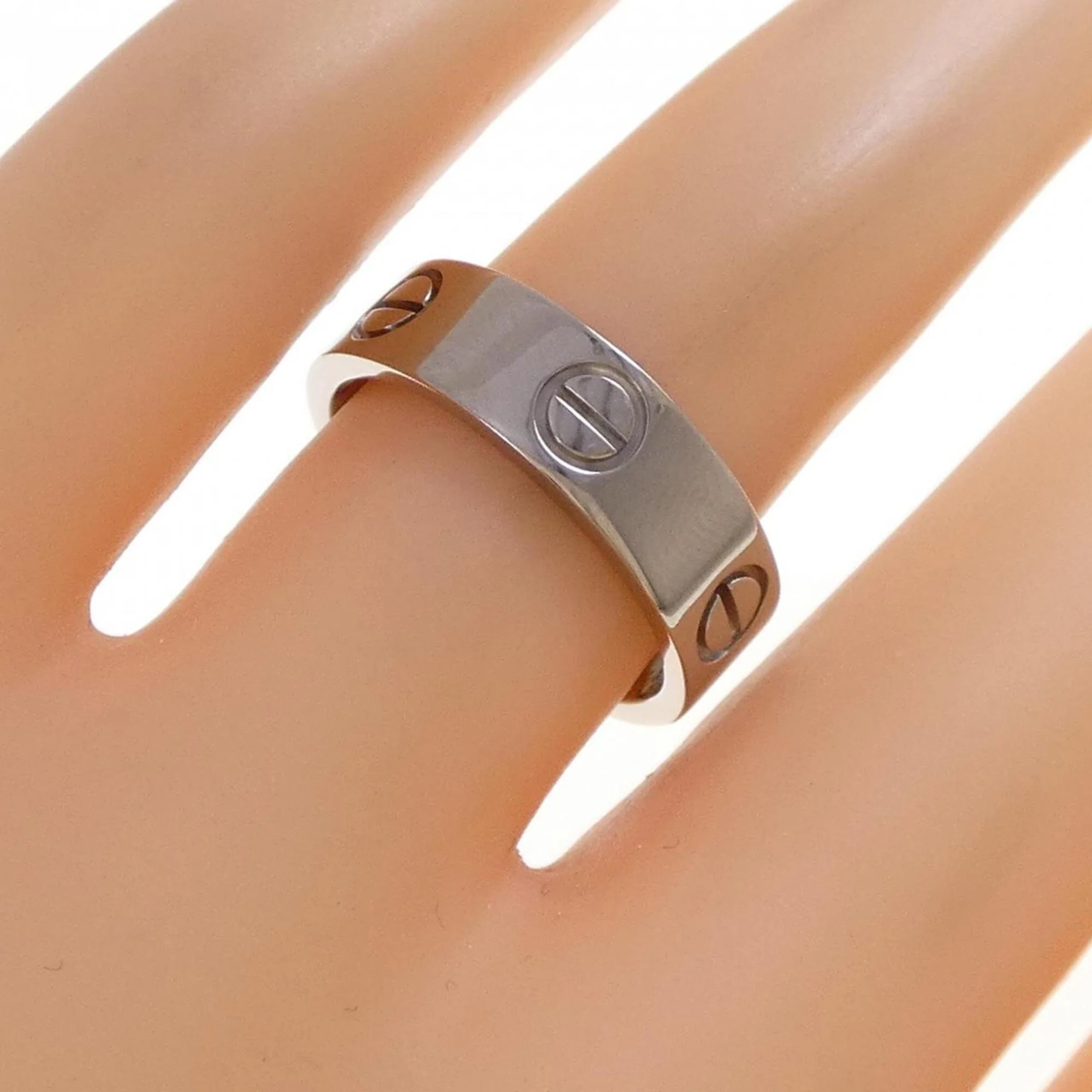 Love Ring 18K White Gold - Image 4