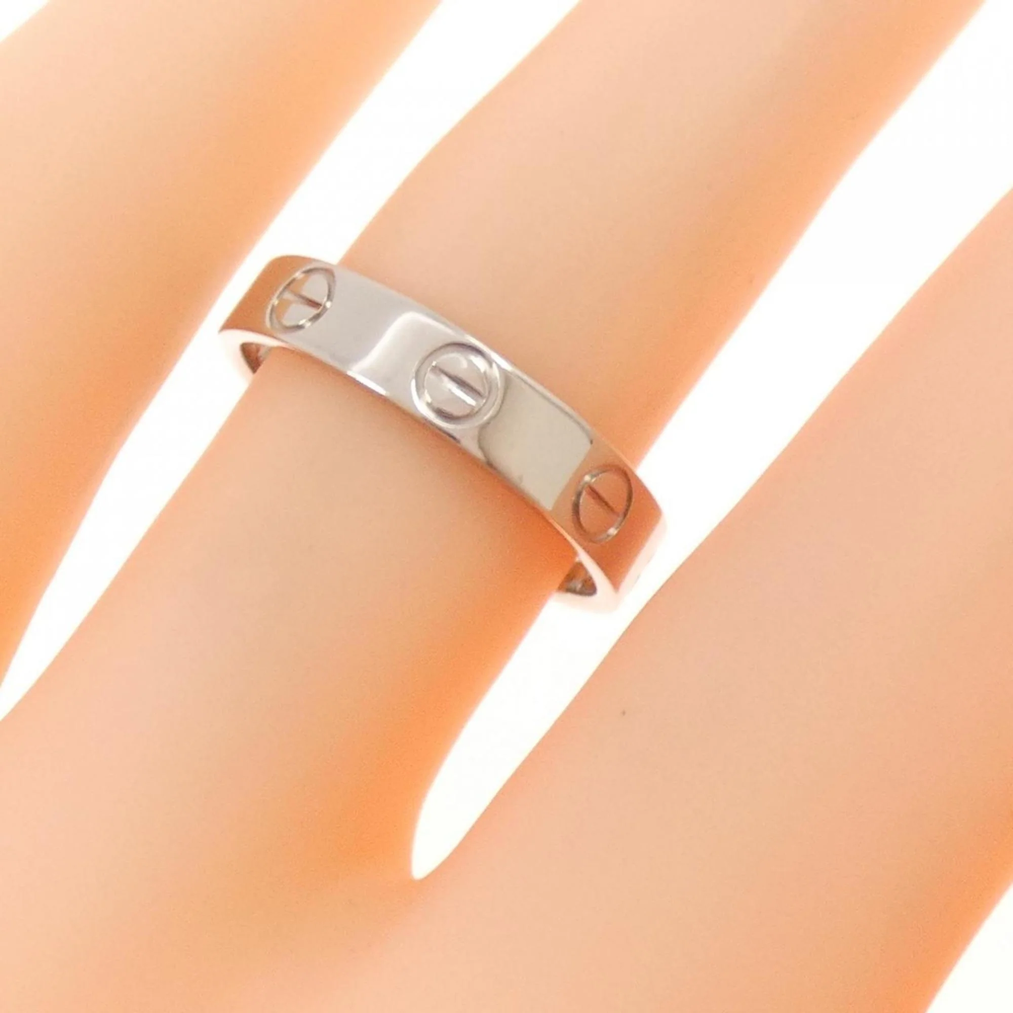 Love Ring 18K White Gold Mini - Image 4