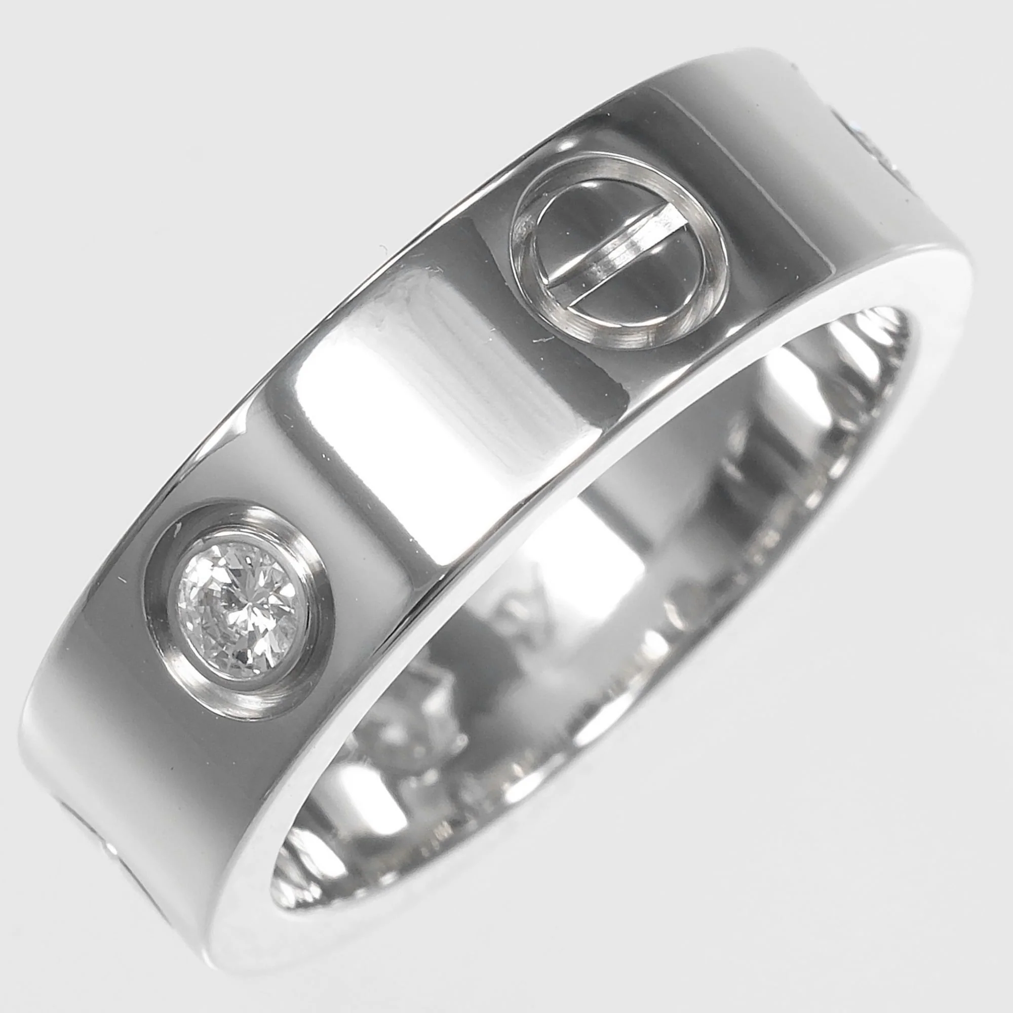 Love Ring 18K White Gold with Diamond - Image 5