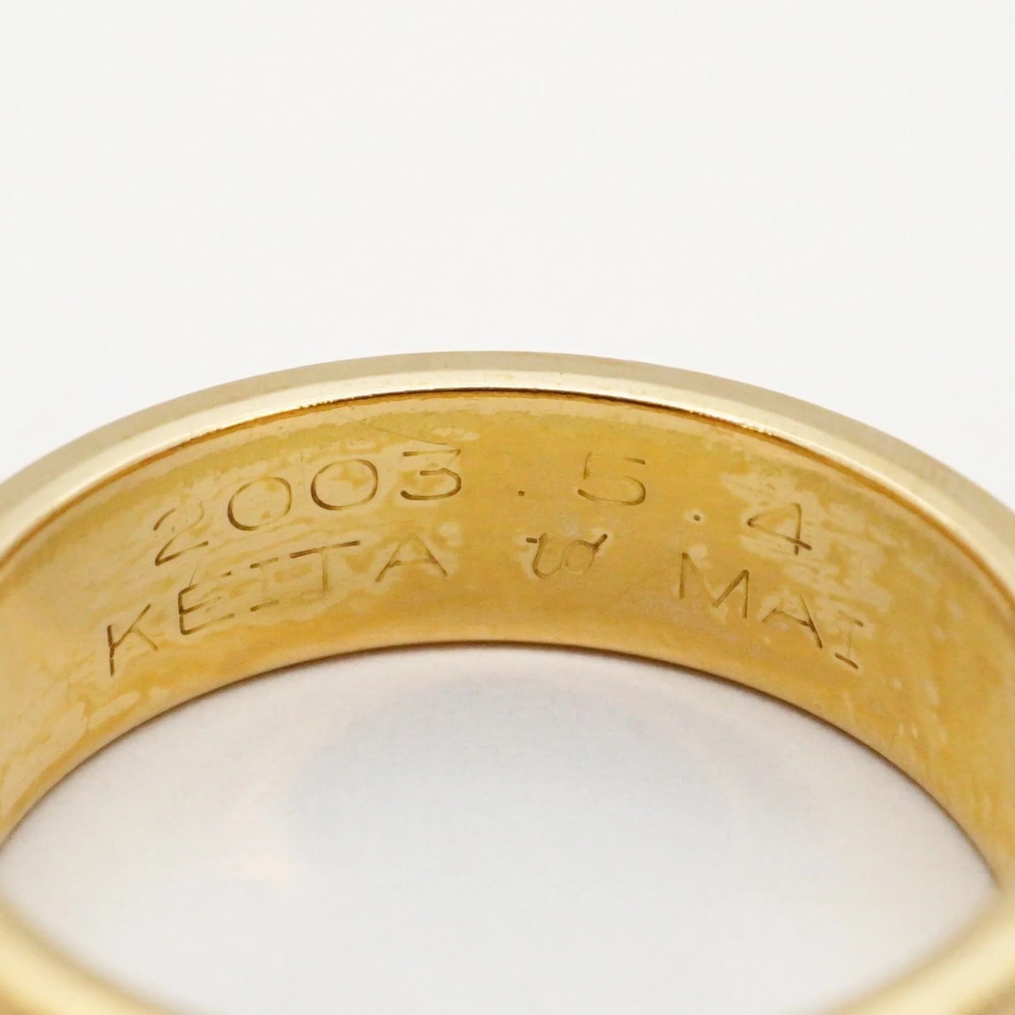 Love Ring 18K Yellow Gold - Image 5
