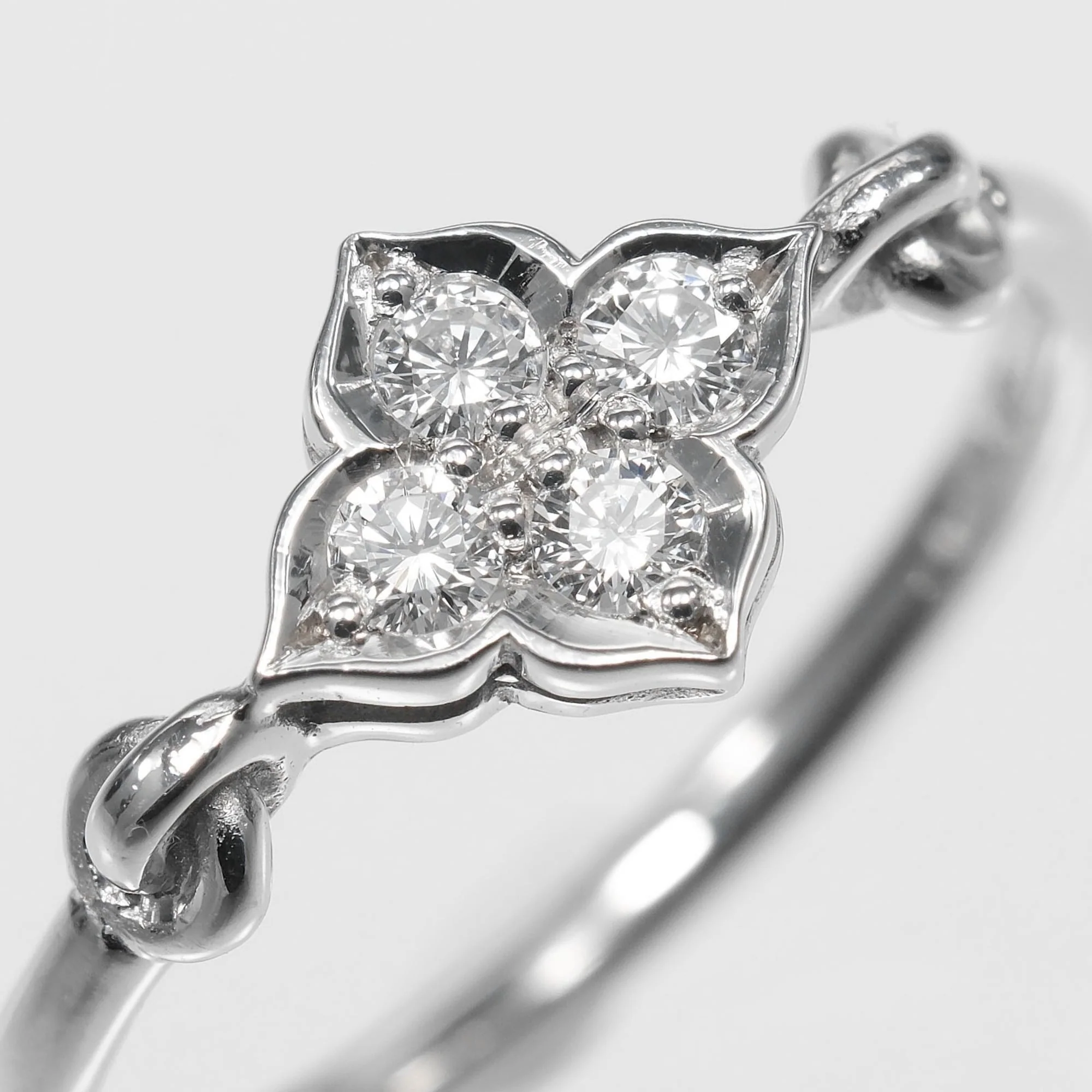 Ring 18K White Gold With Diamond - Image 5