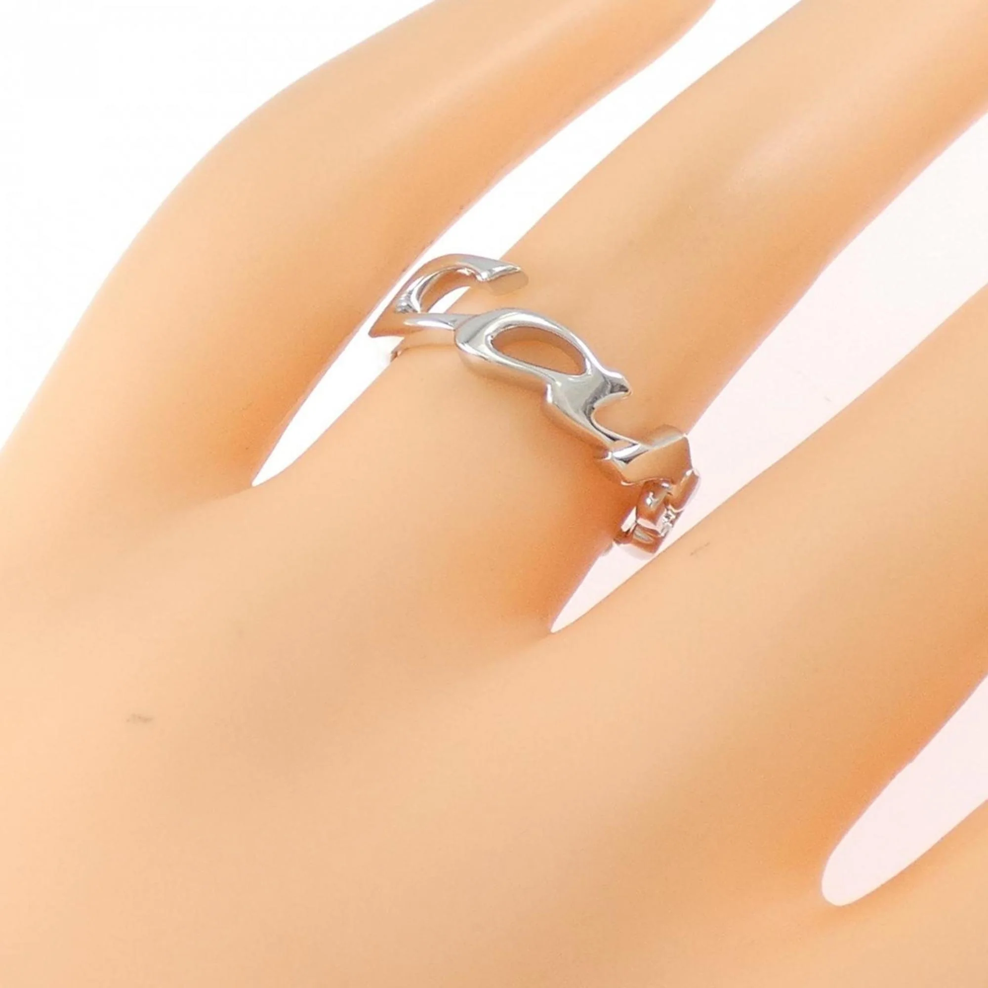 Signature 2004 Christmas Limited Edition Ring 18K White Gold - Image 5