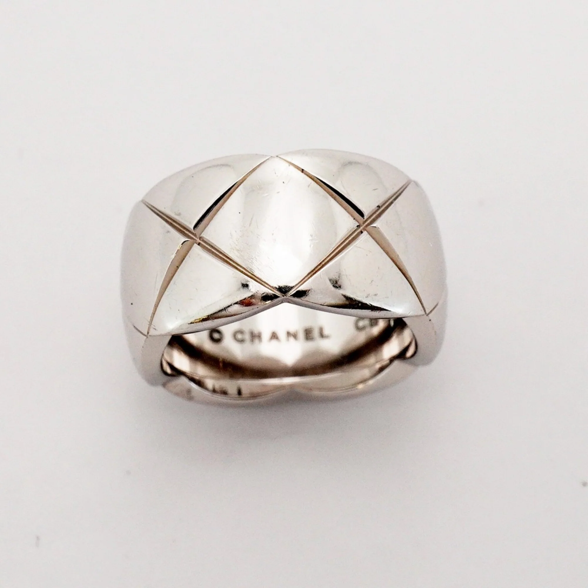 Coco Crush Ring 18K White Gold Large - Image 2