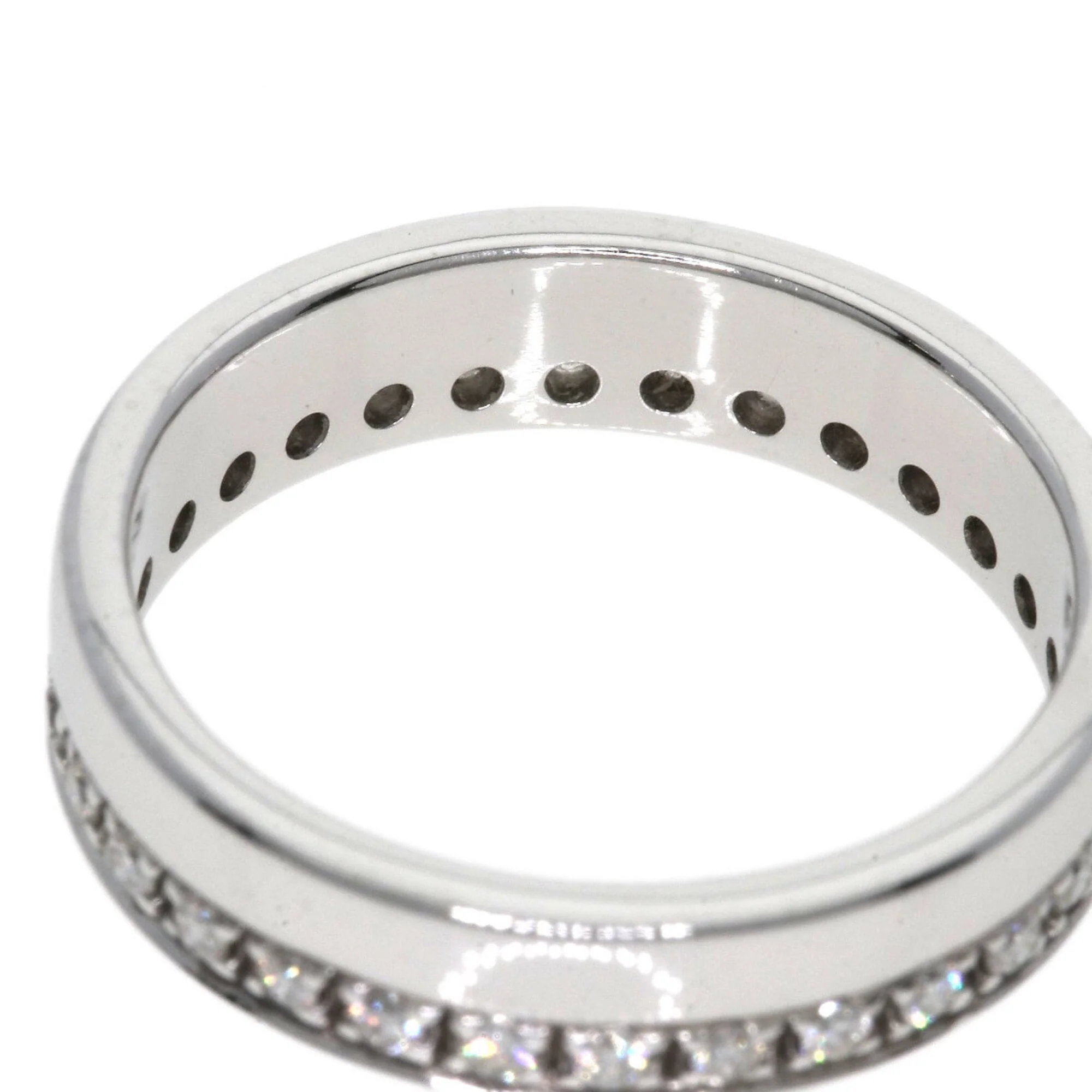 Eternity Ring 18K White Gold with Diamond - Image 9