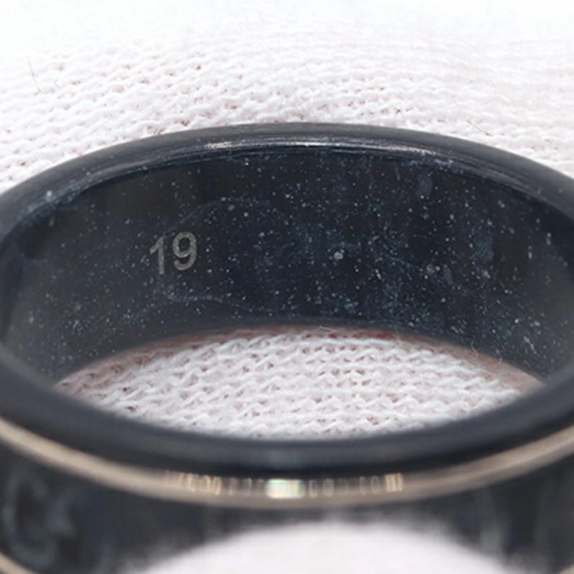 Icon Ring Black and Silver - Image 5