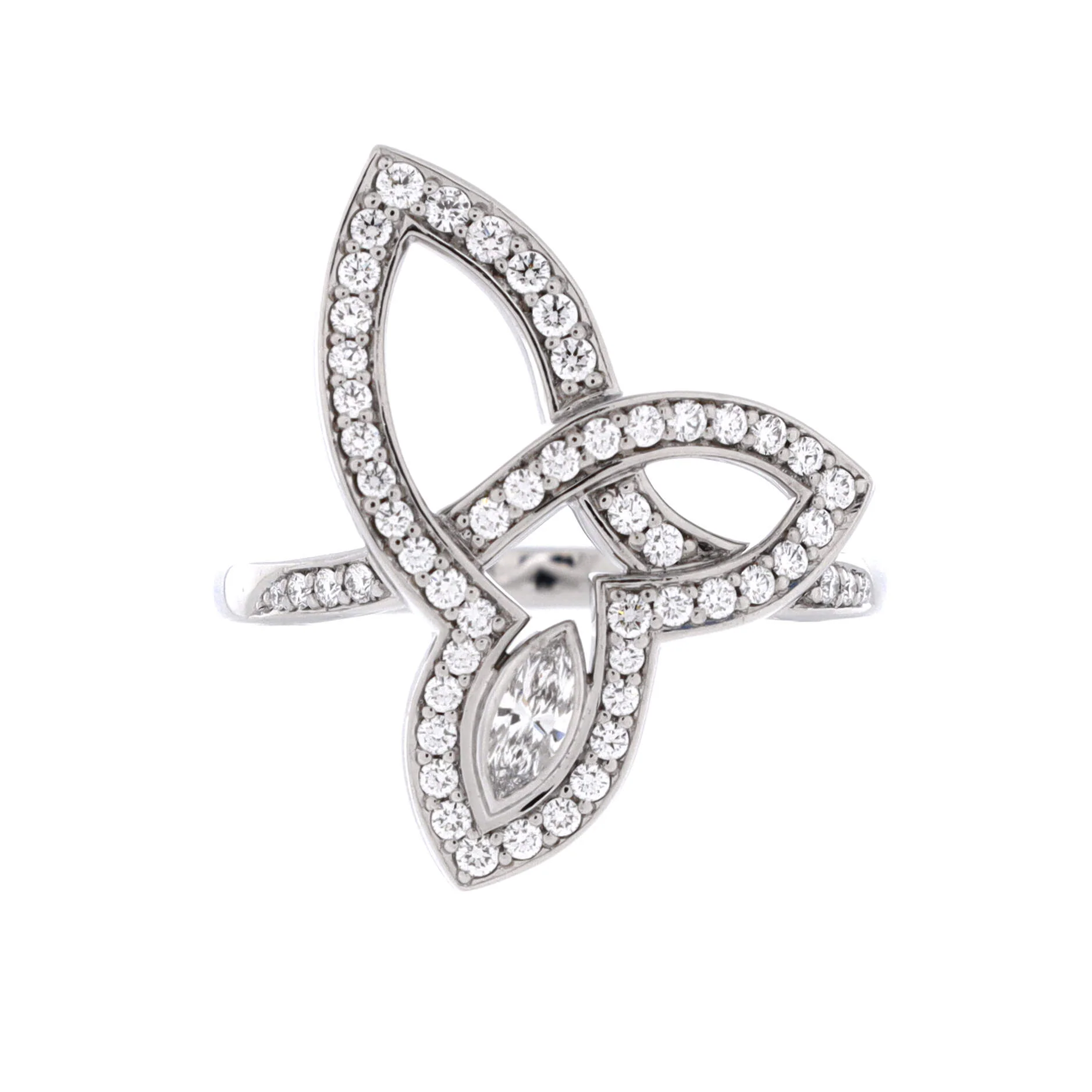 Lily Cluster Ring Platinum and Diamonds