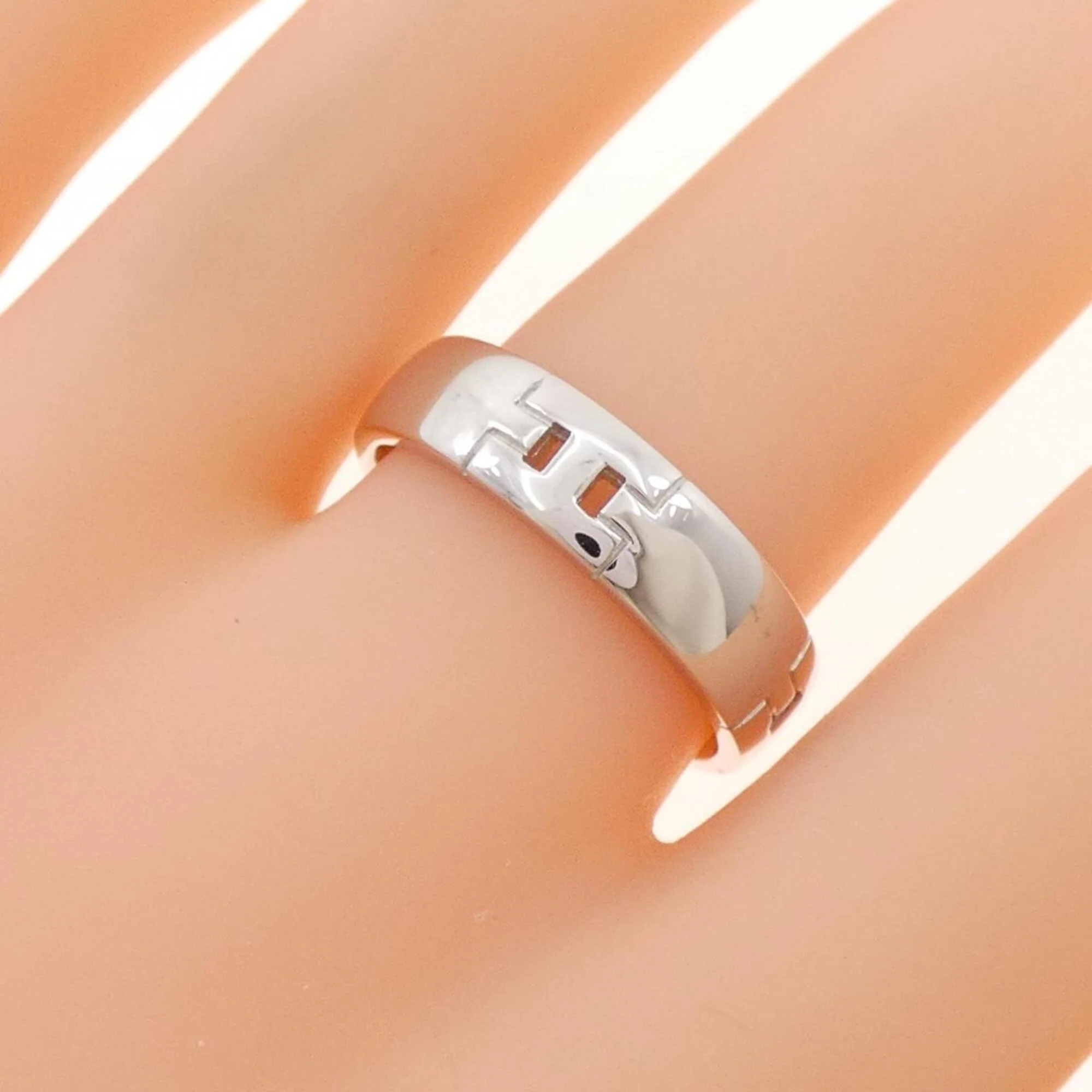 Hercules Petite Model Ring 18K White Gold - Image 4
