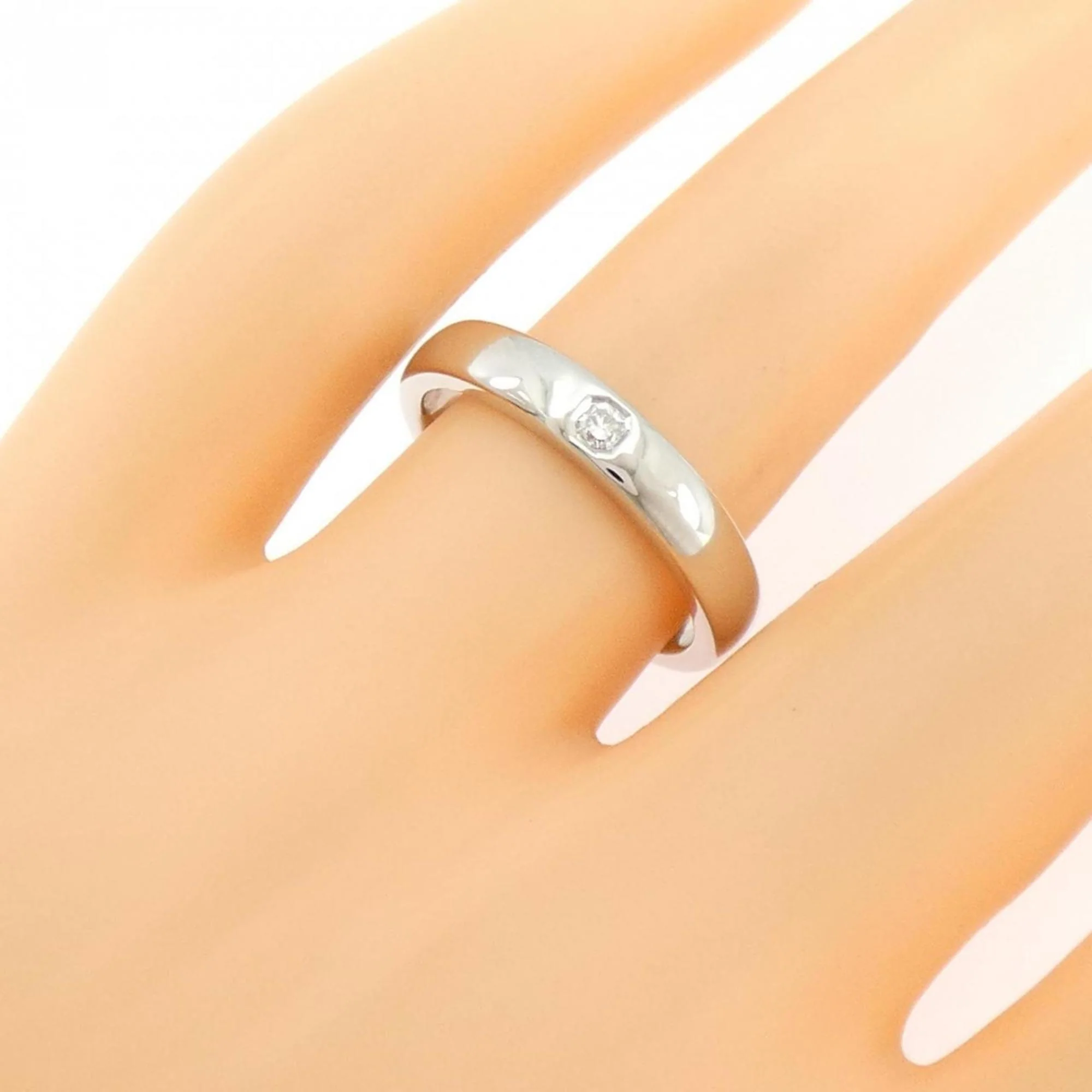 Ring with Diamond - Image 5