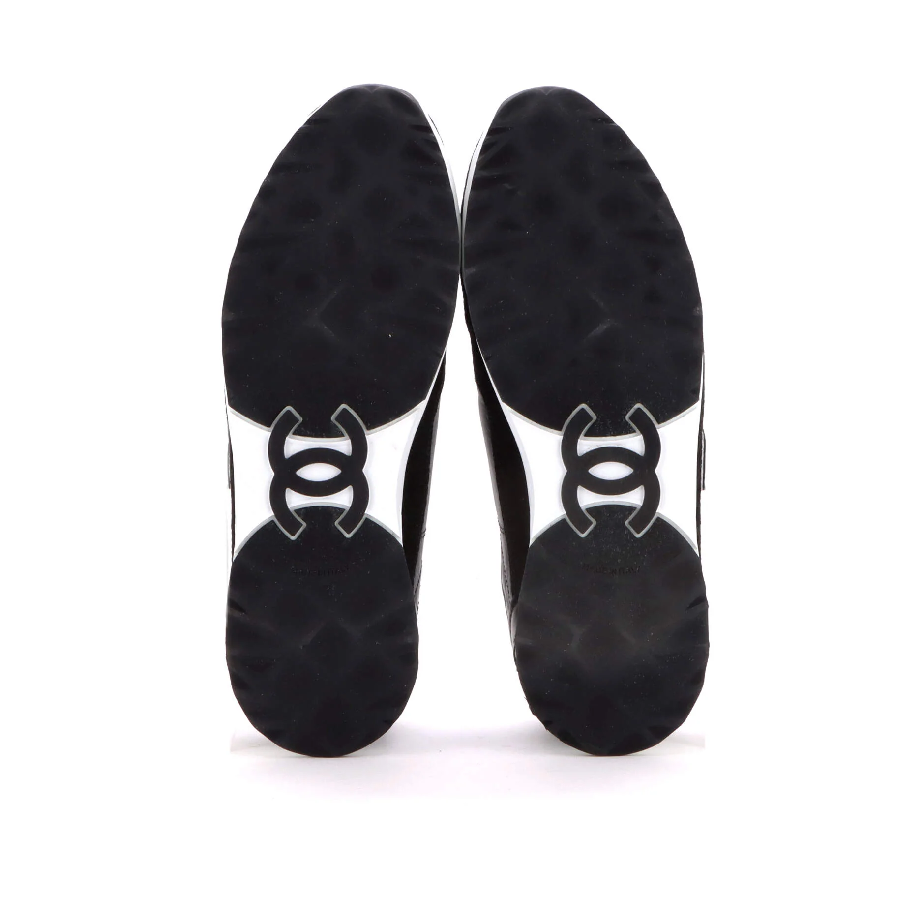 Women's CC Low-Top Sneakers Quilted Leather and Suede - Image 4