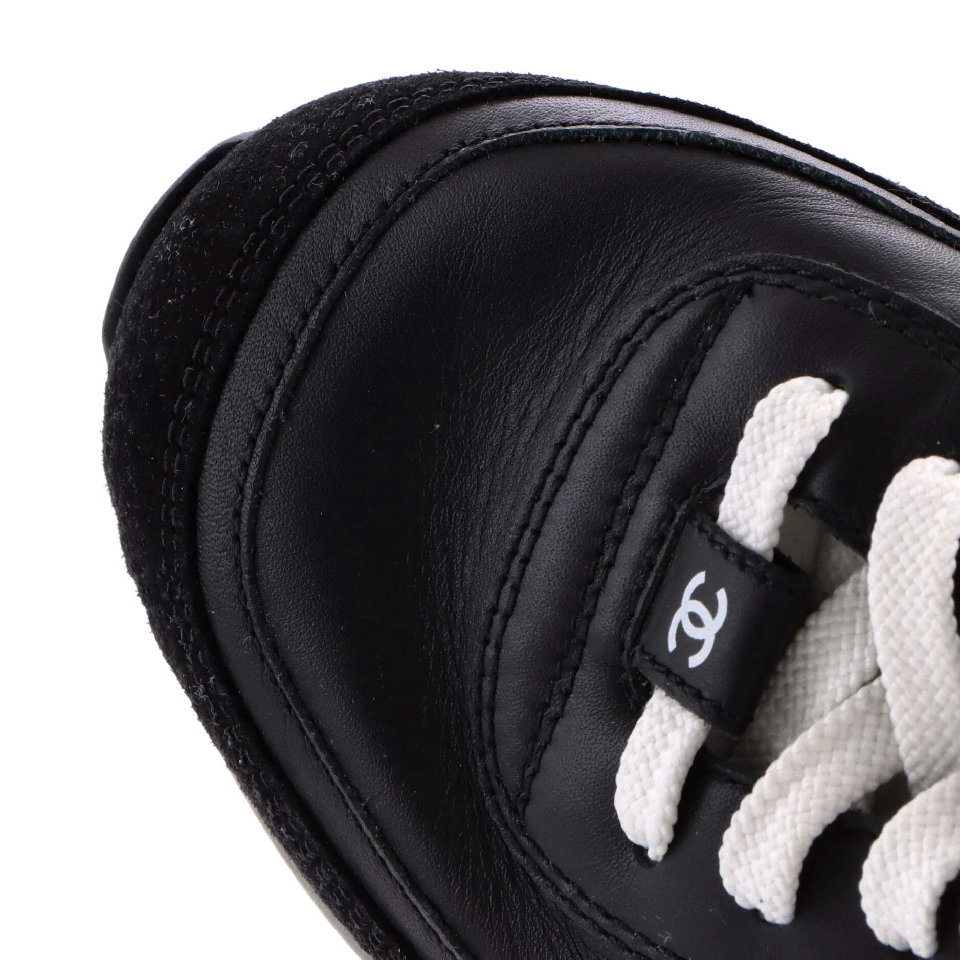Women's CC Low-Top Sneakers Quilted Leather and Suede - Image 5