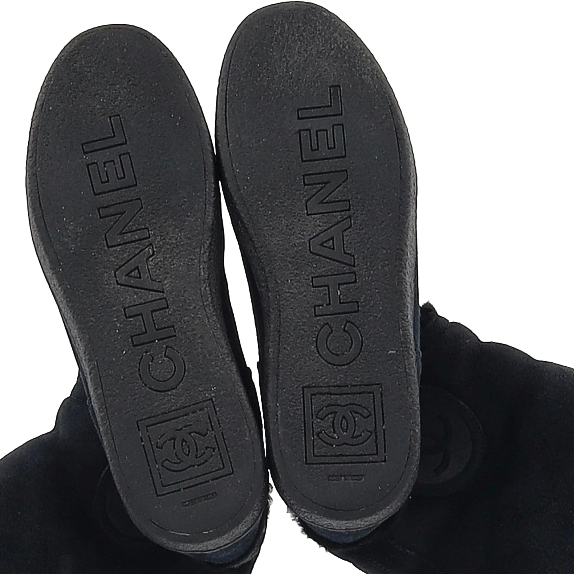 Women's Chanel CC Logo Shearling Boots in Navy Blue Suede - Image 6