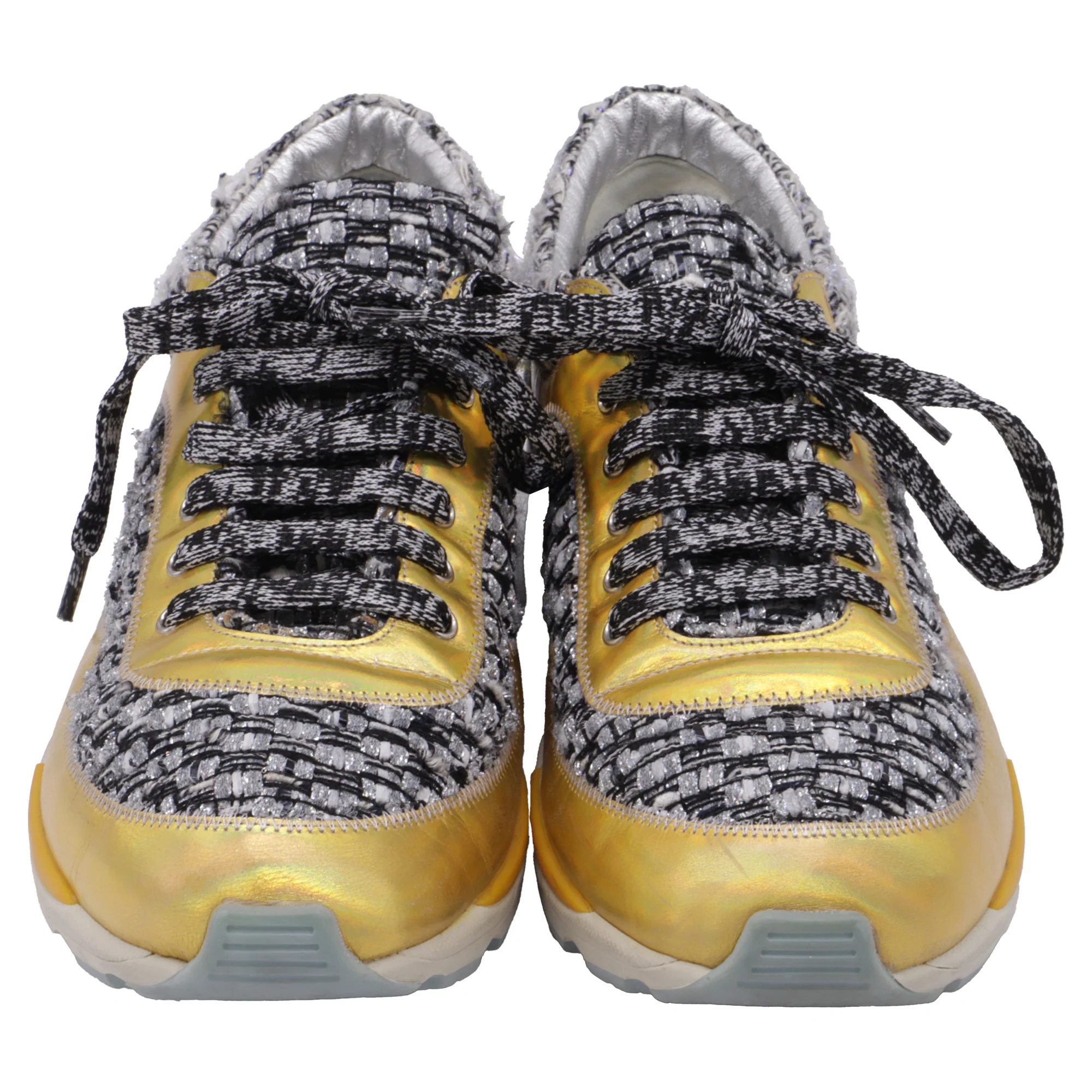 Women's Chanel Tweed Accent Low-Top Sneakers in Multicolor Leather and Cotton - Image 2