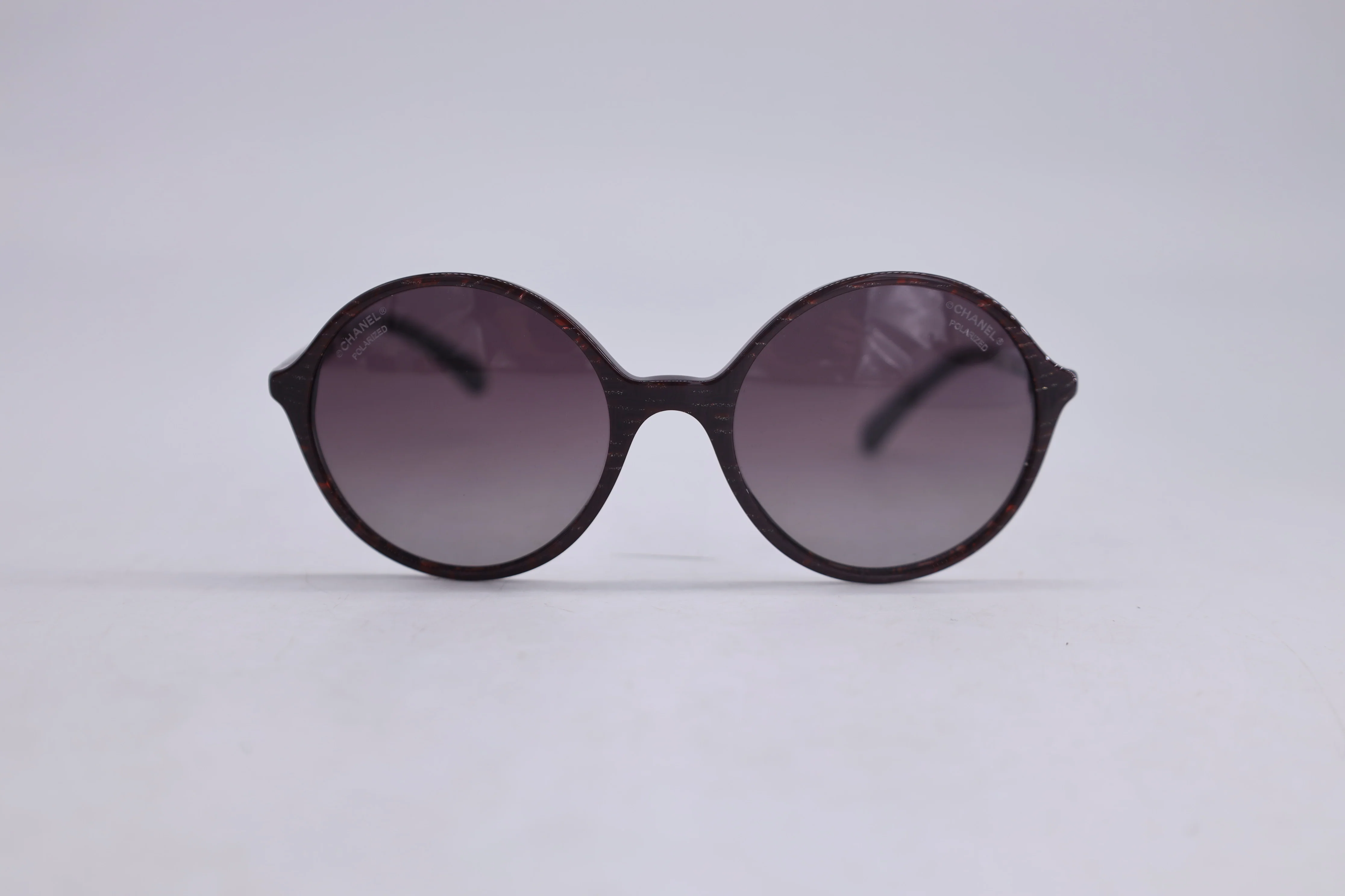 Chanel CH5391H Round Sunglasses with Pearl in Red Acetate - Image 5