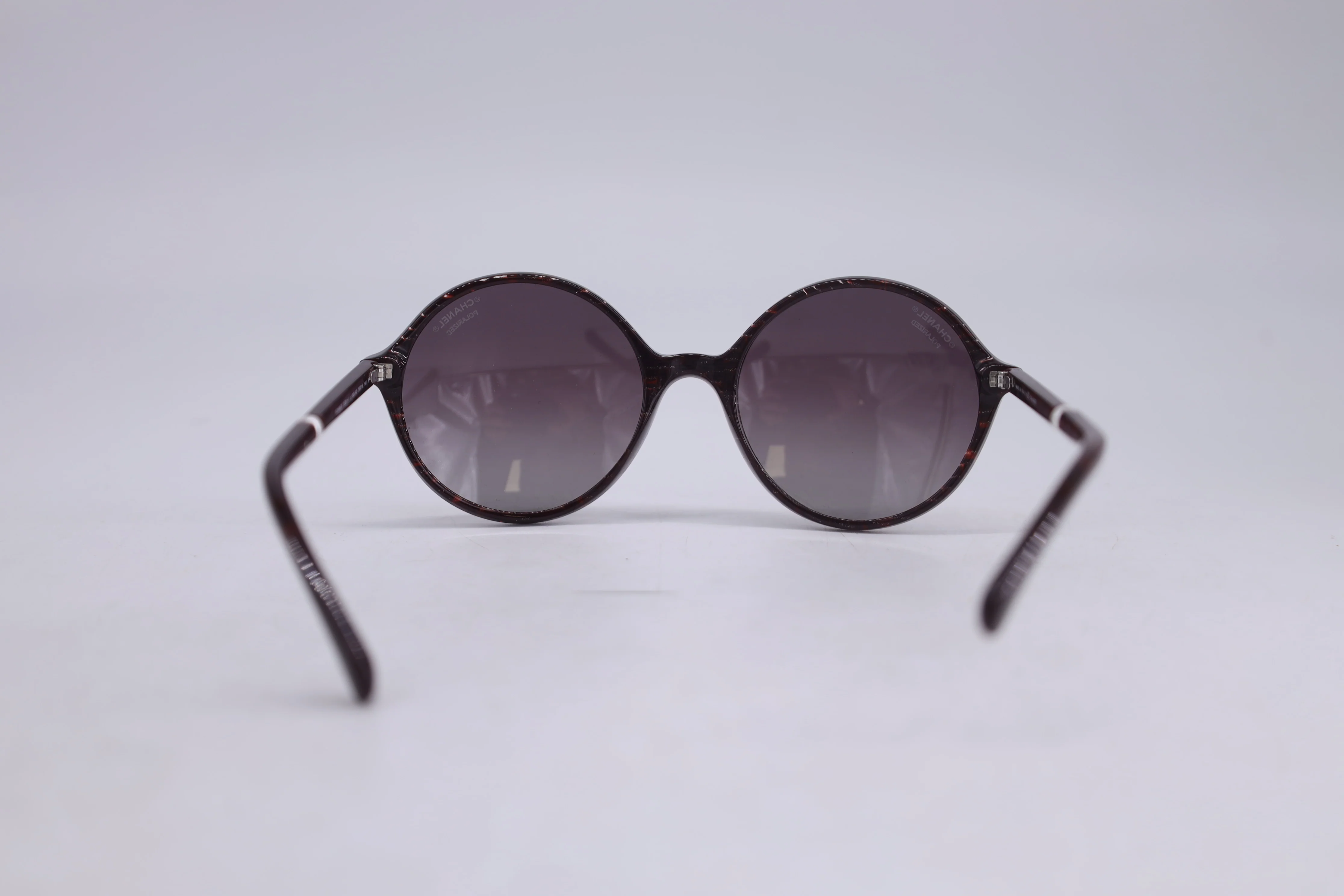 Chanel CH5391H Round Sunglasses with Pearl in Red Acetate - Image 7