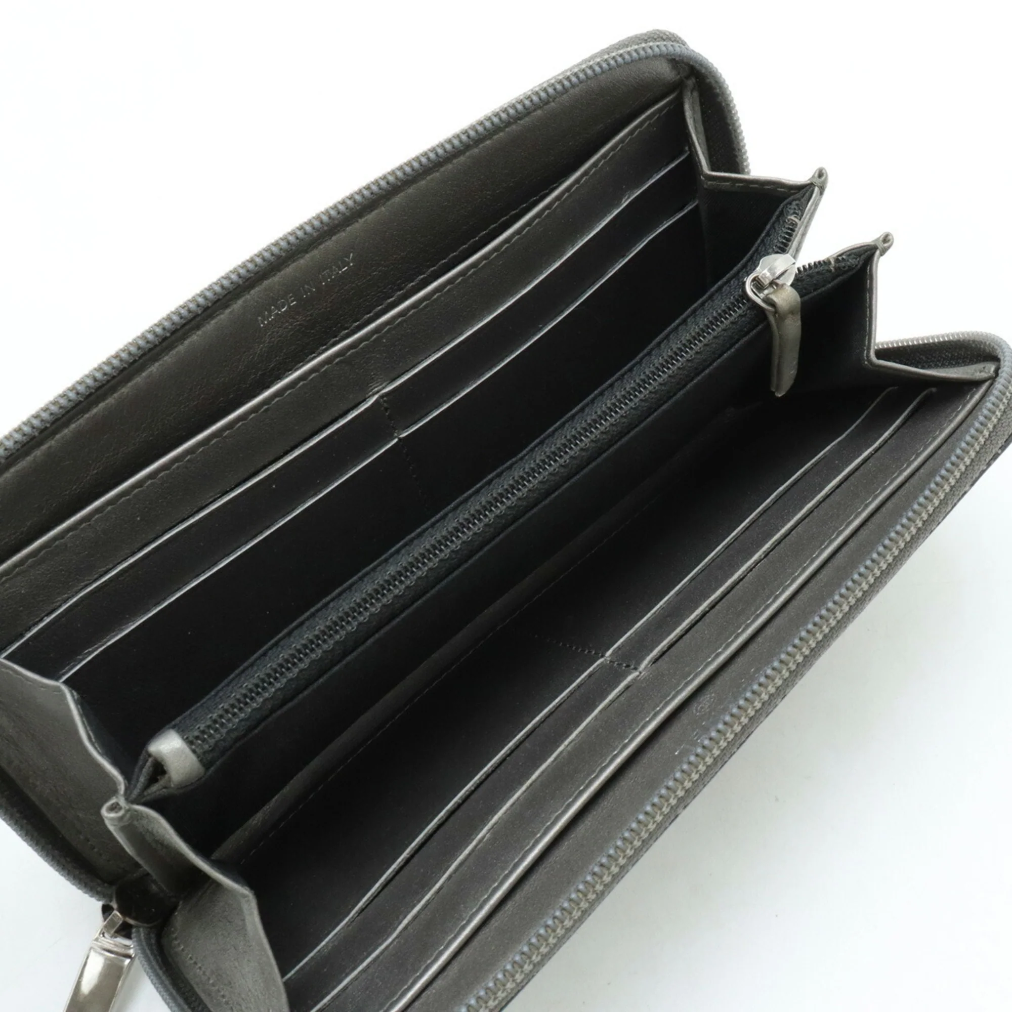 Timeless CC Zipped Wallet Caviar Long - Image 6