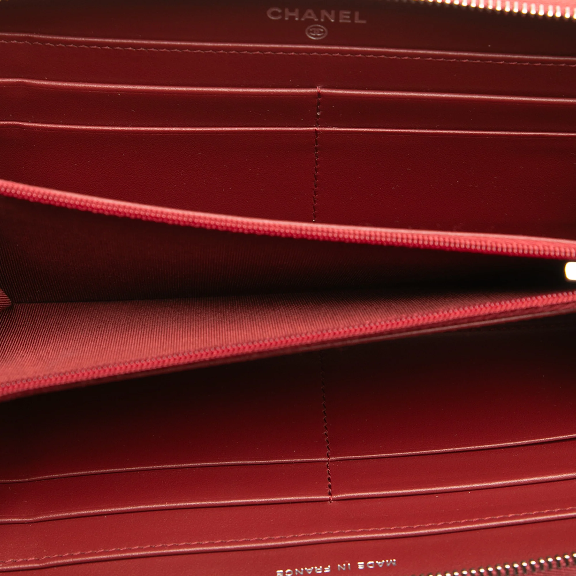 Zip Around Wallet Quilted Caviar Long - Image 4
