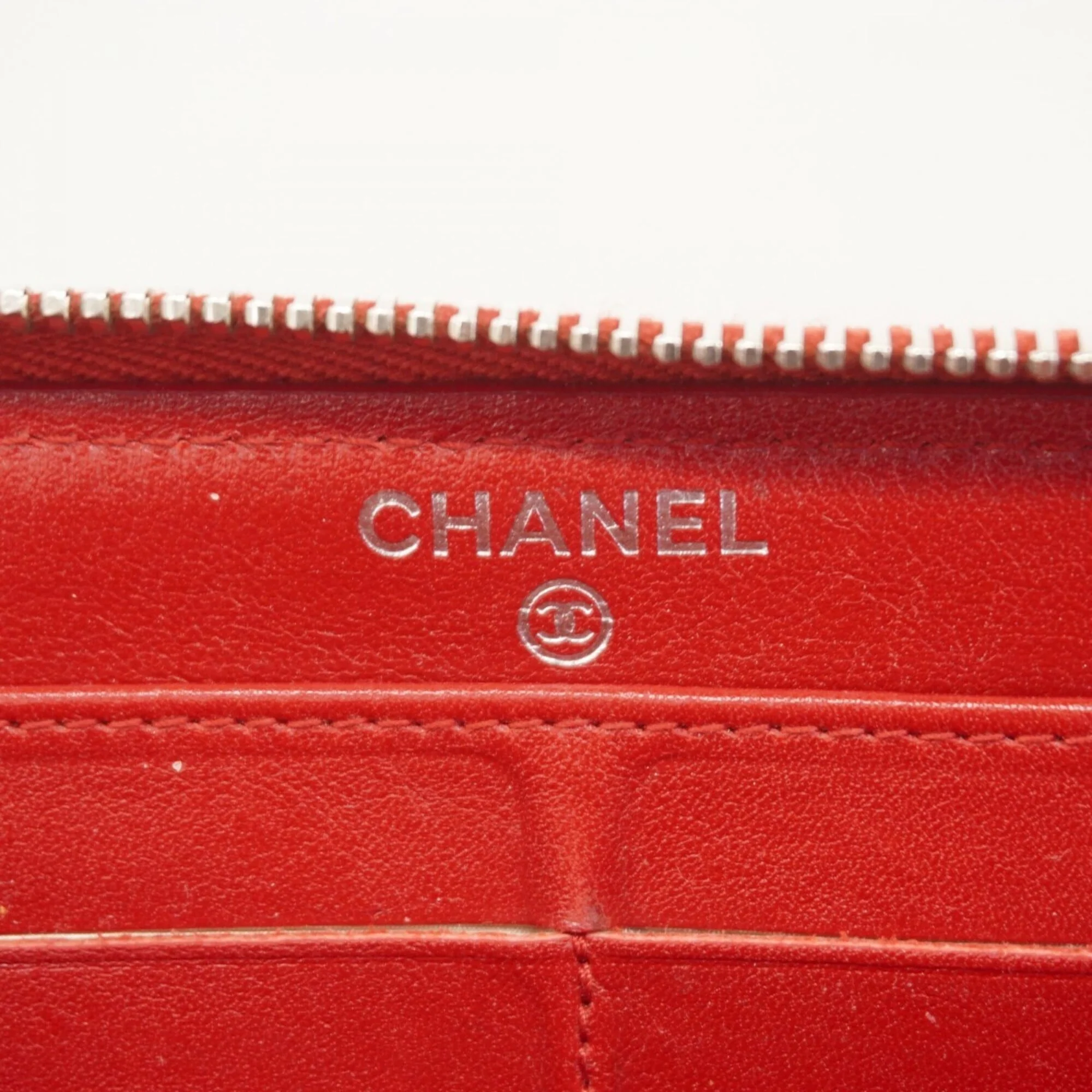 Zip Around Wallet Quilted Caviar Long - Image 4