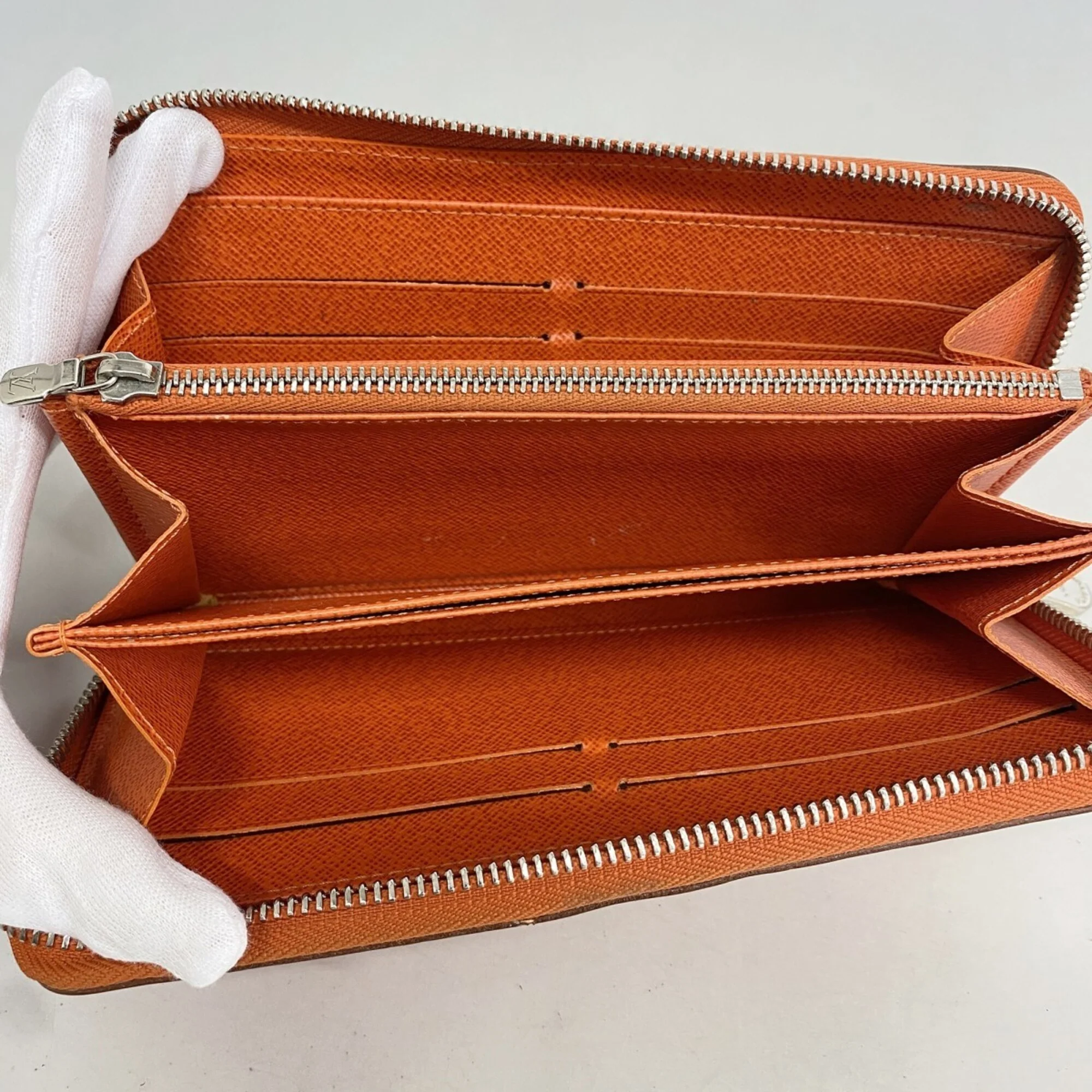Zippy Wallet Epi Leather - Image 3