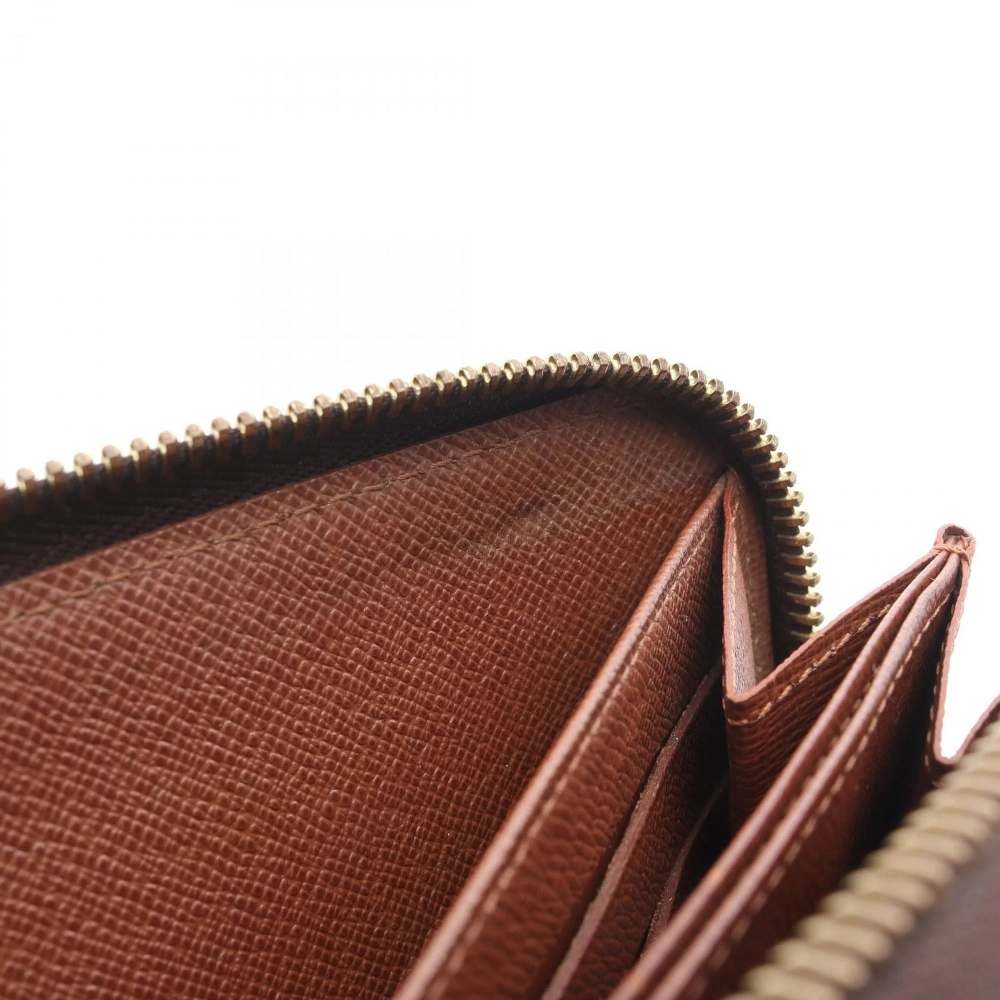 Zippy Wallet Limited Edition Monogram Roses - Image 9
