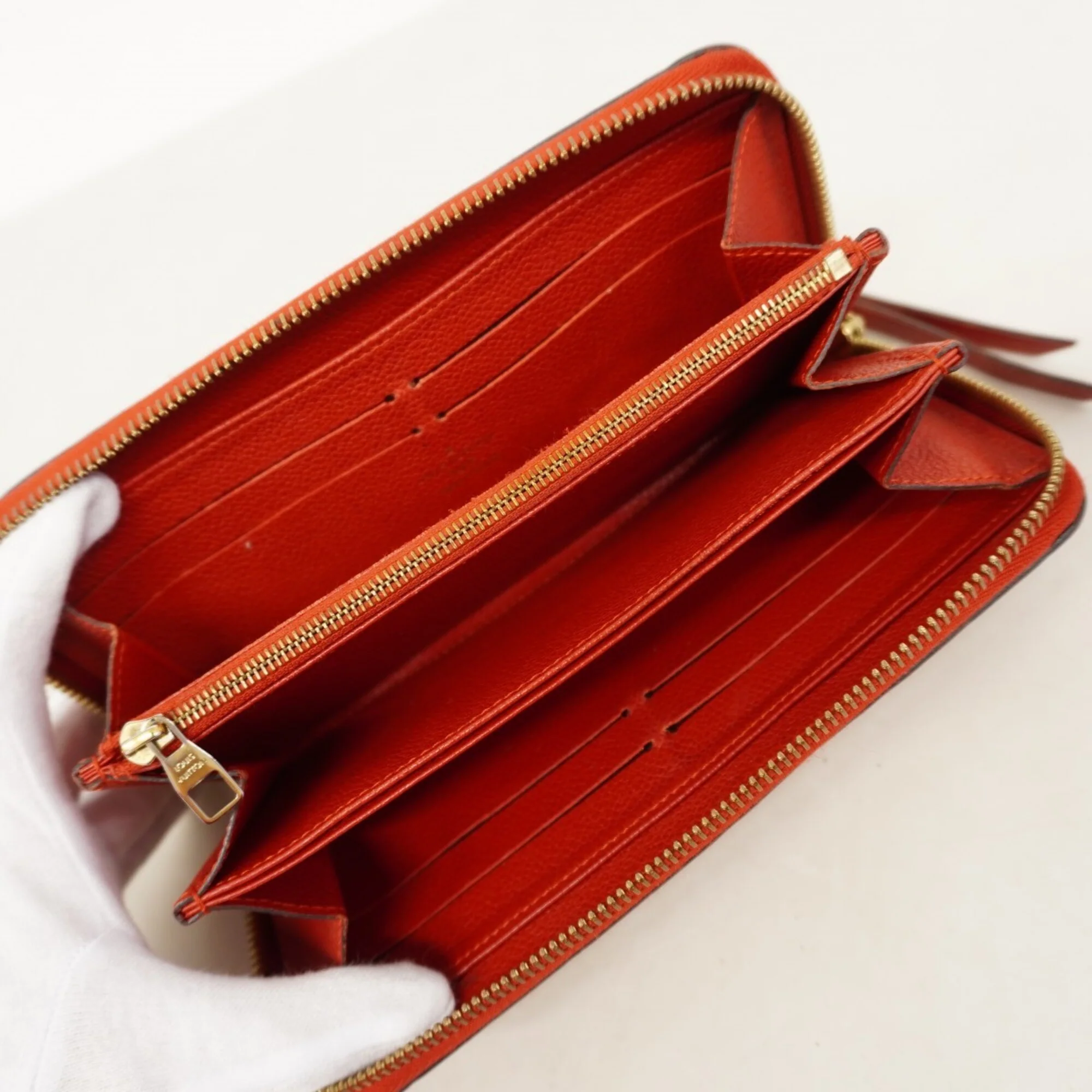 Zippy Wallet Monogram Empreinte Leather - Image 3